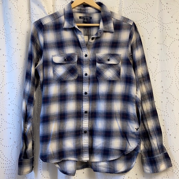 American Eagle Size Small Soft Flannel Shirt